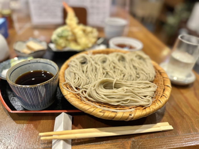 長野そば 長野駅近の行列ができる戸隠そば* そば味処ぼっち | 現役アナウンサー